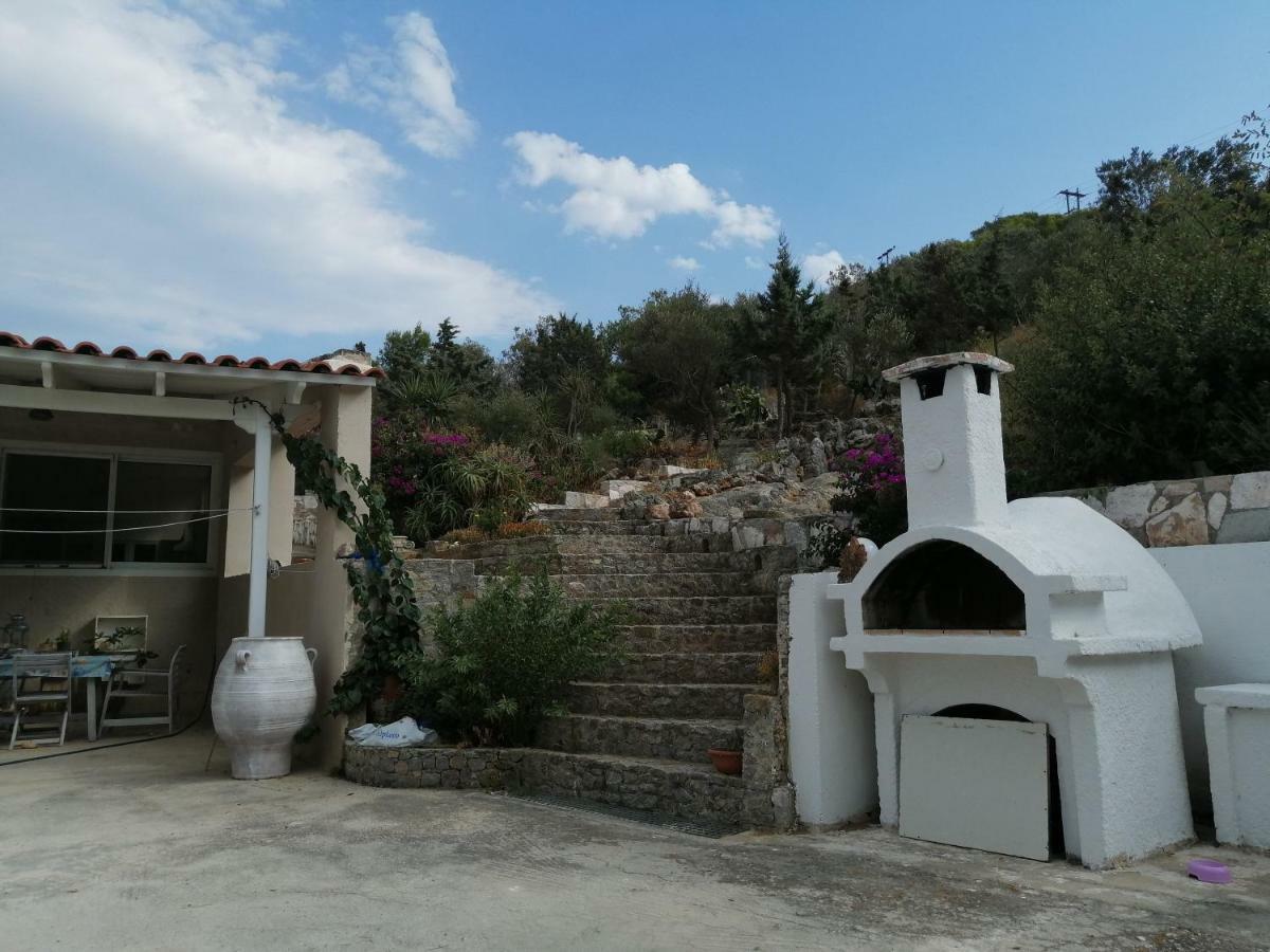 Markópoulon Artemis Villa Near Athens Airport מראה חיצוני תמונה