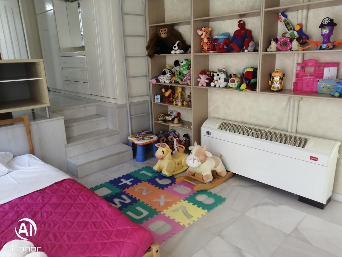Markópoulon Artemis Villa Near Athens Airport מראה חיצוני תמונה