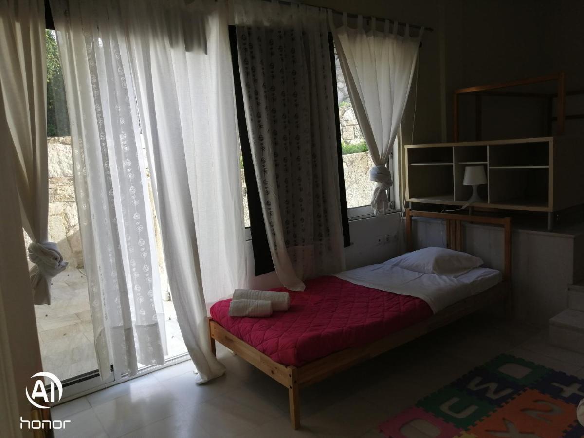 Markópoulon Artemis Villa Near Athens Airport מראה חיצוני תמונה
